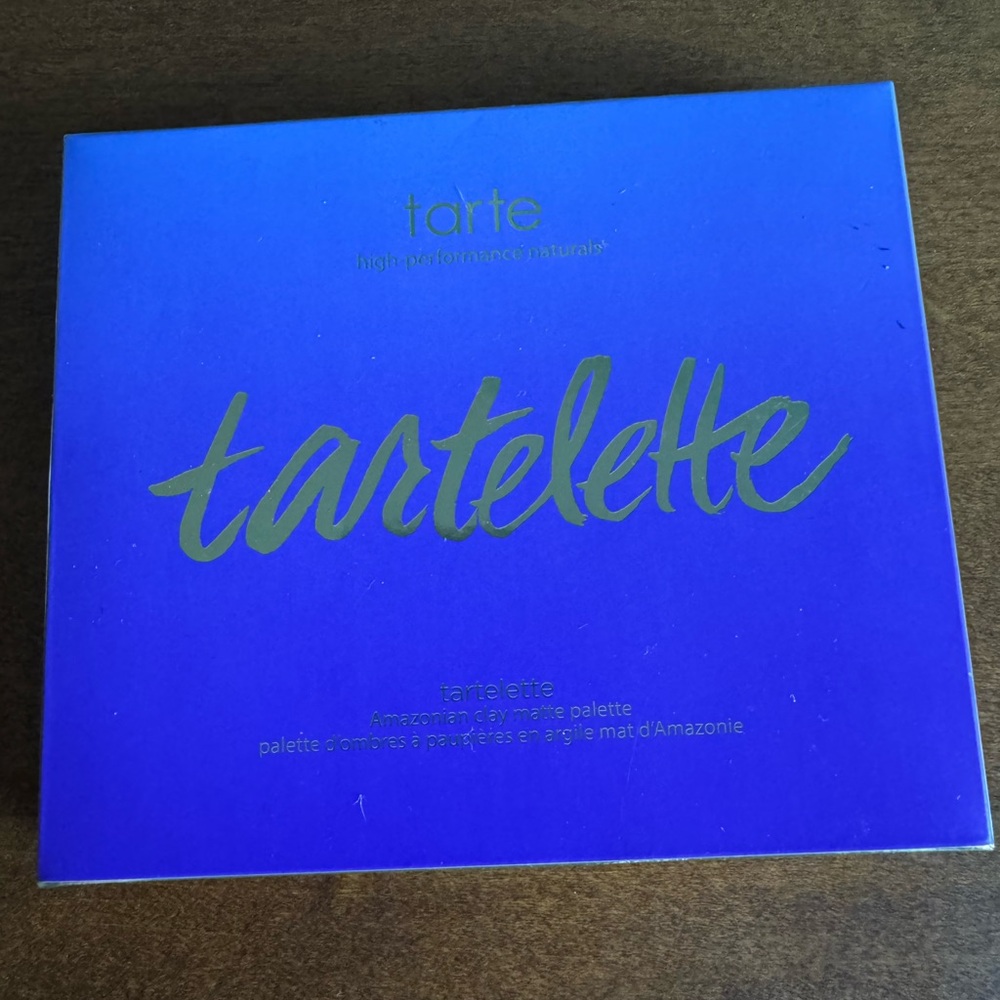 Tarte Amazonian clay matte palette